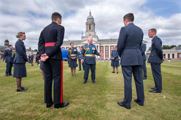 Bilder des Jahres 2020, Entertainment 07 Juli Entertainment Bilder des Tages . 16 07 2020. RAF Cranwell, United Kingdom. Prince Charles, the Prince of Wales, Marshal of The Royal Air Force, at the Graduation Ceremony of the QueenÕs Squadron at RAF College Cranwell in Lincolnshire, United Kingdom.  xPoolx xi-Imagesx IIM-21442-0001