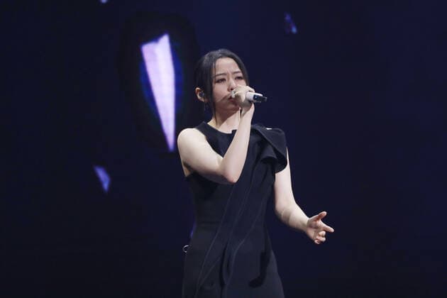 July 19, 2020, Shanghai: Chinese singer-songwriter Jane Zhang performs at the Chinese Top Ten Music Awards, a music awards founded by Shanghai Media Group and broadcast on Dragon Television, Shanghai, China, 19 July 2020. Shanghai  - ZUMAc43_ 20200719_zaf_c43_069 Copyright: xStringerx