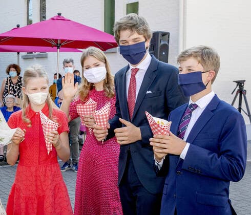 21-07-2020 Belgium Princess Elisabeth and Prince Gabriel and Princess Eleonore and Prince Emmanuel visiting the elderly at the Cecilia center in Alken during the national day in Belgium.  Copyright: xPPEx