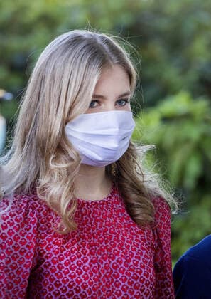 21-07-2020 Belgium Princess Elisabeth visiting the elderly at the Cecilia center in Alken during the national day in Belgium.  Copyright: xPPEx