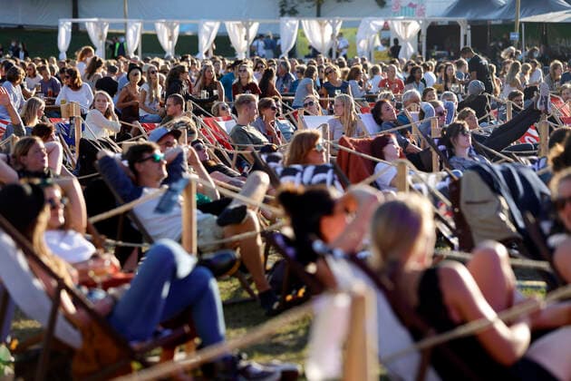 Audience at JPson concert in the Kulturgarten in the Rheinaue in Bonn The Bonn Live Kulturgarten Open Air Festival 2020 is Europes first open air music festival with up to 2000 guests since the Corona editions due to the Covid 19 pandemic Bonn, 21 07 2020 Foto:xC.xHardtx xFuturexImage