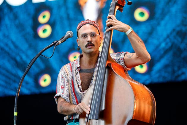 Ahmed Eid from the band Bukahara live at the Kulturgarten in the Rheinaue in Bonn The Bonn Live Kulturgarten Open Air Festival 2020 is Europes first open air music festival under Corona conditions due to the Covid 19 pandemic Bonn, 21 07 2020 Foto:xC.xHardtx xFuturexImage