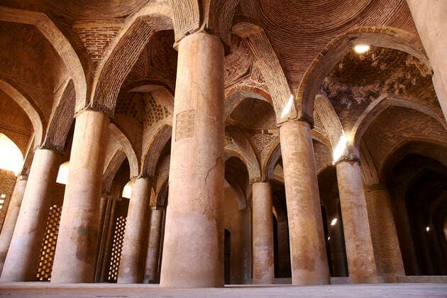 Column in Jameh Mosque, Isfahan, Iran DSGF02144