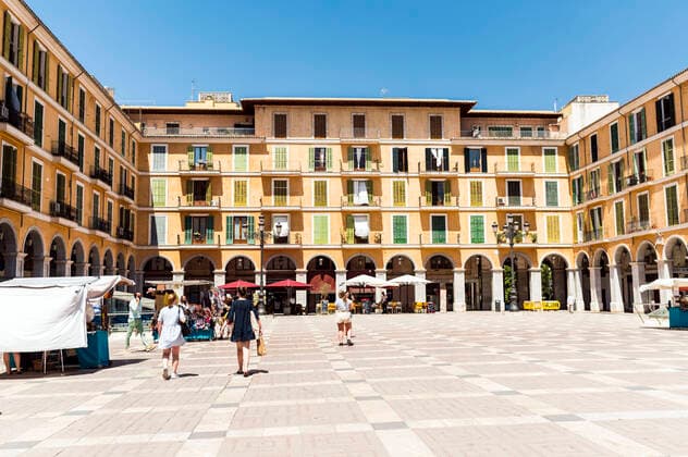 Sightseeing Mallorca Old town of Palma Palma de Mallorca, 23 07 2020 Foto:xU.xStammx xFuturexImage