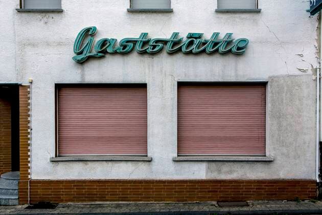 Closed restaurant with lowered blinds in Altenahr Altenahr is a local community in the district of Ahrweiler in the northern Rheinland Pfalz Altenahr