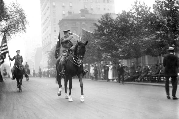 May 28, 2020, New York City, New York, USA: U.S. General John J. Pershing on Horseback leading World War I Veterans during Victory Parade, New York City, New York, USA, Bain News Service, September 10, 1919 New York City USA - ZUMAg145 20200528_zza_g145_012 Copyright: xJTxVintagex