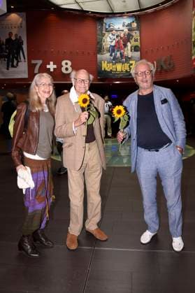 Entertainment Bilder des Tages Dagmar Hessenland, Dieter Schaad und Günther Maria Halmer bei der Premiere des Kinofilms Max und die wilde 7 im Mathäser Filmpalast. München, 02.08.2020 *** Dagmar Hessenland, Dieter Schaad and Günther Maria Halmer at the premiere of the feature film Max und die wilde 7 at Mathäser Filmpalast Munich, 02 08 2020 Foto:xS.xAdamx xFuturexImage