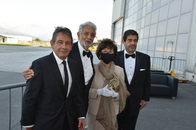 Placido Domingo, wife Martha, sons, Austrian Music Theatre Prize, Gala, Terminal 2, Salzburg 2020,