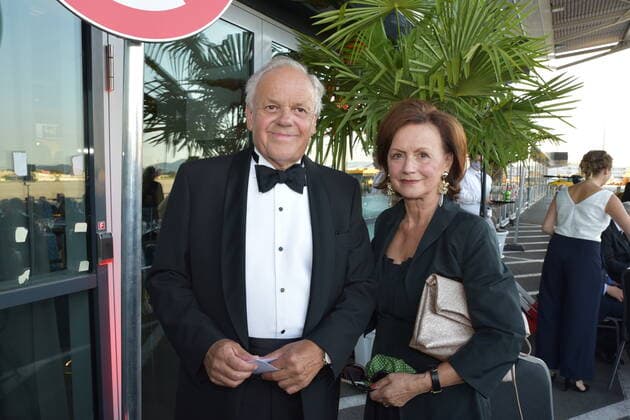 Robert Meyer, Volkstheater Vienna, wife Evi, Austrian Music Theatre Prize, Gala, Terminal 2, Salzburg 2020,
