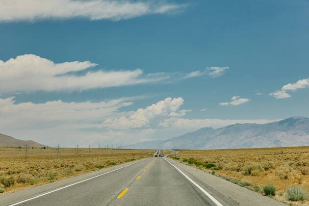 Isolated highway during the summer in the desert of Baja, Mexico. Baja California, Chis., Mexico CR_JUSLKY200806-466807-01