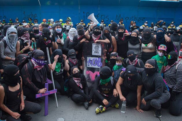 Around 200 women take part in a demonstration on Reforma Avenue in Mexico City to protest against gender violence and demand justice for the murder of the IPN student Maria de Jesus Jaimes Zamudio who was a victim of femicide Where: Mexico City, Mexico When: 16 Aug 2020 Credit: Eyepix Cover Images **EDITORIAL USE ONLY** Copyright: xNadyaxMurillox 40786134 EDITORIAL USE ONLY. NOT FOR USE BY NEWSPAPERS BASED IN THE UK.
