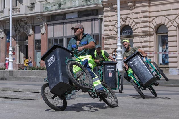 PXL_Garbage man bike race on the streets of Zagreb Traditional garbage-men on bicycles race on the streets of Croatia s capital Zagreb on August 19, 2020 during the 24th Cest is d Best street festival. The winner of this year s race was Gaspar Karamatic, who managed to remove Vanja Lojna from the throne of the champion after ten years. TomislavxMiletic PIXSELL