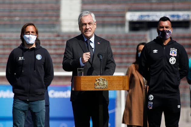 Santiago 19 August 2020 The President, Sebastian Pinera, the Minister of Sport, Cecilia PÃ rez and the Minister of Health, Enrique Paris, meet with the President of the ANFP, Pablo Milad, the President of SIFUP, Gamadiel Garcia, and first division club captains Marcelo Hernandez Aton Chile, Santiago Chile Aton 441206 Copyright: MARCELOxHERNANDEZ ATONxCHILE