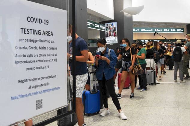 Milan, Malpensa airport, buffer zone for covid 19 for passengers from countries at risk. code. (Maurizio Maule Fotogramma, Milan - 2020-08-20) p.s. la foto e utilizzabile nel rispetto del contesto in cui e stata scattata, e senza intento diffamatorio del decoro delle persone rappresentate  Copyright: xMaurizioxMaulex xFOTOGRAMMAx