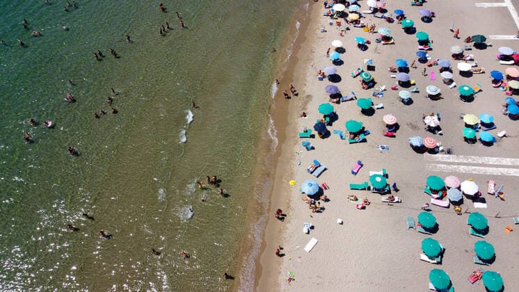 August 20, 2020, Terracina, Lazio, ITALIA: Italy, 20 08 2020 Terracina, photo from above with drone for mink of gatherings on the coast between Terracina and Fondi Terracina ITALIA - ZUMAs236 20200820_zap_s236_018 Copyright: xFabioxSassox