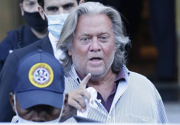 Former White House Chief Strategist to President Trump Steve Bannon points his finger and speaks as he exits Federal Court at 500 Pearl Street on Thursday, August 20, 2020 in New York City. A Judge set bail for Bannon that includes $5 million bond and was released today with conditions.  NYP20200820108 JOHNxANGELILLO