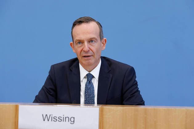Volker Wissing, member of the FDP presidium, Deputy Prime Minister and Minister of Economics of Rhineland-Palatinate, Germany, Berlin, Federal Press Conference, Topic Presentation of the results of a digital job summit