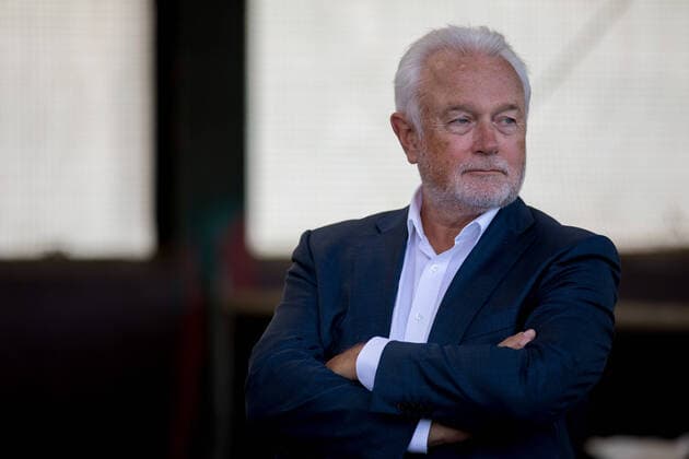 Itzehoe Wolfgang Kubicki on site Wolfgabg Kubicki FDP chairman and Bundestag vice-president on country trip in Schleswig Holstein Kubiki and other members of parliament visited agricultural enterprises in the state Copyright: xDirkxJacobs EP_djs