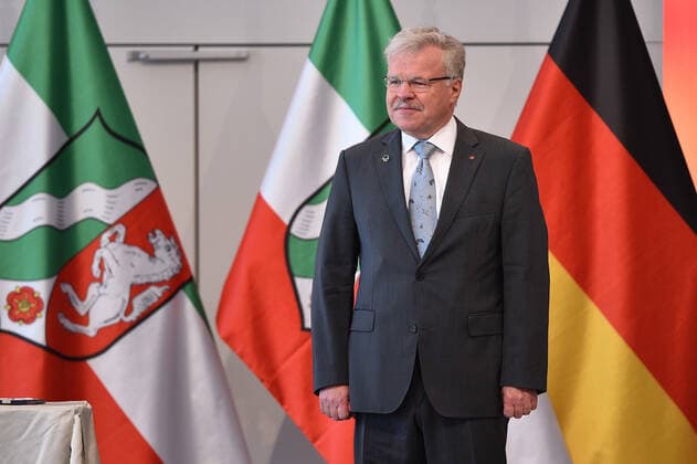 Award of the Order of Merit of the State of North Rhine-Westphalia on 23 08 2020 at the Flora Köln in Cologne Prof Dr Reinhold Ewald xHDx