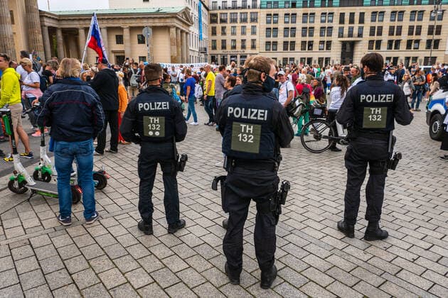 28 08 2020,Berlin,Germany,GER,Brandenburg Gate,the police are on site Pariser Platz
