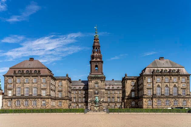 Christiansborg Castle Court of Honour of Christiansborg Castle, Copenhagen, Denmark, Europe Christiansborg Palace courtyard, Copenhagen, Denmark, Europe