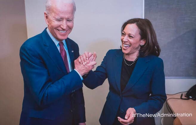 Bilder des Jahres 2020, News 08 August News Themen der Woche KW35 News Bilder des Tages August 30, 2020 - Wilmington, Delaware, U.S. - A screen grab from a new 30-second ad by the Biden Harris campaign entitled Everybody Vote that ran during the 2020 MTV Video Music Awards tonight. It was one of two spots on the awards show aimed at pointing younger voters towards voting and supporting the Democratic ticket. Wilmington U.S. - ZUMAce6_ 20200830_zaf_ce6_003 Copyright: xBidenxForxPresidentx