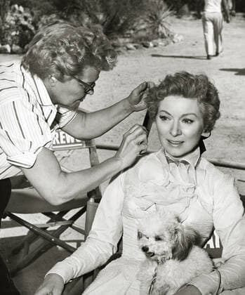 Greer Garson, Strange Lady in Town (1955) Warner Bros. File Reference 34000-352THA Hollywood CA USA  Copyright: xCinemaxLegacyxCollection ThexHollywoodxArchivex 34000352THA