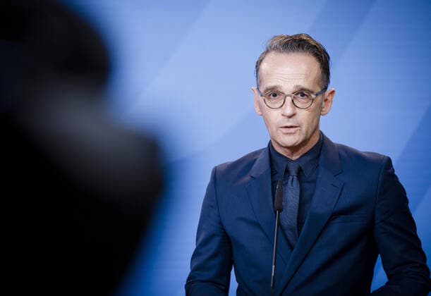 Federal Foreign Minister Heiko Maas, SPD, and Annegret Kramp Karrenbauer, Federal Minister of Defence and party leader of the CDU, recorded during a press statement on the occasion of the poisoning of Alexei Nawalny, leader of the opposition from Russia in Berlin 02 09 2020 Berlin Germany Copyright: xFelixxZahn photothek.netx