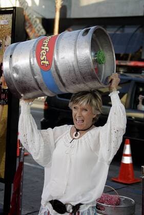 Cloris Leachman Actress Beerfest, Film Premiere Chinese Theatre, Hollywood, Los Angeles, Usa 21 August 2006 Cloris Leachman Actress Beerfest, Film Premiere Chinese Theatre, Hollywood, Los Angeles, Usa 21 August 2006  Copyright: AllstarxMaryxEvansxGrahamxWhitbyxBoot 13023845