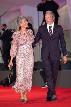 September 5, 2020, Venice, Italy: Hanne Jacobsen and Mads Mikkelsen, Premio Kineo, 77th Venice Film Festival in Venice, Italy on September 05, 2020. Ron Crusow imageSPACE Venice Italy - ZUMAs181 20200905_zea_s181_075 Copyright: xImagespacex