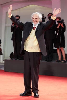 VENICE, Italy - September 05: Lino Capolicchio walks the red carpet ahed of the Kineo Prize at the 77th Venice Film Festival on September 05, 2020 in Venice, Italy. Copyright: xAnnalisaxFlori MediaPunchx
