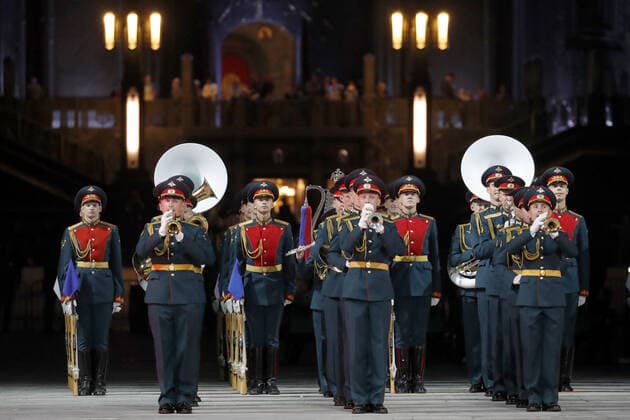 MOSCOW REGION, RUSSIA - SEPTEMBER 6, 2020: Honor guard servicemen of the 154th Preobrazhensky Independent Commandant s Regiment perform during a concert by participants in the Spasskaya Tower International Military Music Festival by the Main Cathedral of the Russian Armed Forces. Mikhail Japaridze TASS  TS0E60E6