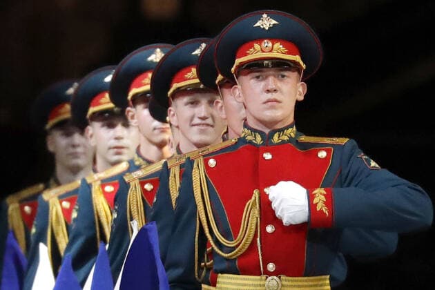 MOSCOW REGION, RUSSIA - SEPTEMBER 6, 2020: Honor guard servicemen of the 154th Preobrazhensky Independent Commandant s Regiment perform during a concert by participants in the Spasskaya Tower International Military Music Festival by the Main Cathedral of the Russian Armed Forces. Mikhail Japaridze TASS  TS0E60E8