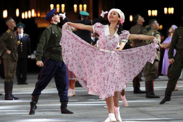 MOSCOW REGION, RUSSIA - SEPTEMBER 6, 2020: Actors perform during a concert by participants in the Spasskaya Tower International Military Music Festival by the Main Cathedral of the Russian Armed Forces. Mikhail Japaridze TASS  TS0E60EF