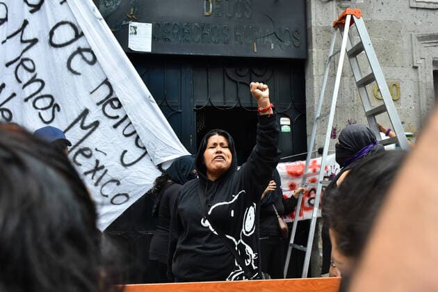 Feminist groups take over the facilities of the Human Rights Commission (CNDH) to use it as shelter for victims of gender violence and to protest for female rights. Where: Mexico City, Mexico When: 06 Sep 2020 Credit: Eyepix Cover Images **EDITORIAL USE ONLY** Copyright: xCarlosxTischlerx 40834948 EDITORIAL USE ONLY. NOT FOR USE BY NEWSPAPERS BASED IN THE UK.