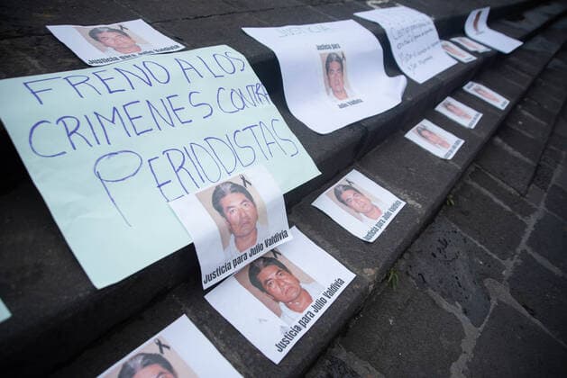 September 10, 2020, Xalapa, Veracruz, Mo xico: Companions and colleagues of Julio Valdivia demonstrate in the Plaza Lerdo in the Center of Xalapa to demand justice for another journalist murdered in the state. Xalapa MÃ xico - ZUMAqp1_ 20200910_zip_qp1_014 Copyright: xHectorxAdolfoxQuintanarxPerezx