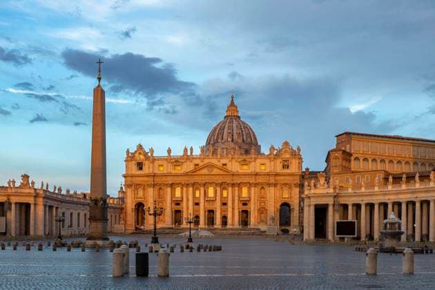  Petersplatz mit Petersdom, Rom, Latium, Italien, Europa *** St. Peters Square with St. Peters Basilica, Rome, Lazio, Italy, Europe Copyright: imageBROKER/AndreaxMatone iblcbj05868777.jpg