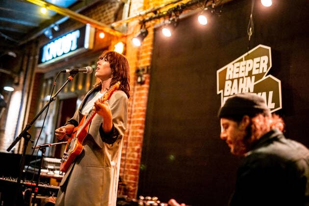 Hamburg, 16 September 2020 Drew Sycamore at a concert in front of the Hamburger Knust as part of the Reeperbahn Festival 2020