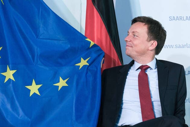 Bilder des Jahres 2020, News 09 September News Themen der Woche KW38 News Bilder des Tages Tobias Hans, Ministerpräsident Saarland, bei der Festveranstaltung zum 70 jährigen Jubiläum der assoziierten Mitgliedschaft der Bundesrepublik Deutschland und des Saarlandes im Europarat am 18.09.20 in der Landesvertretung des Saarlandes in Berlin. Heiko Maas und Tobias Hans feiern 70 Jahre Europarat in Berlin *** Tobias Hans, Prime Minister of Saarland, at the ceremony to mark the 70th anniversary of the associated membership of the Federal Republic of Germany and Saarland in the Council of Europe on 18 09 20 at the Saarland Representation in Berlin Heiko Maas and Tobias Hans celebrate 70 years of the Council of Europe in Berlin