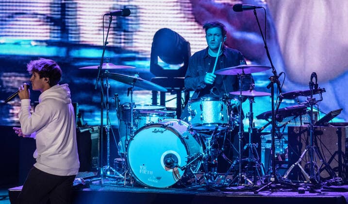 Wincent Weiss concert Berlin 2020 Berlin, 18 09 20, Florian Kettler drums and singer Wincent Weiss l at the concert of the Back to live Open Airs 2020 in the Waldbuehne Berlin Berlin Deutschland Waldbuehne