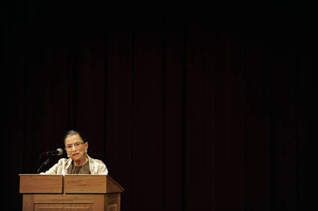 IMAGO ICONS: Ruth Bader Ginsburg September 17, 2013 - Stanford, California, U.S. - RUTH BADER GINSBURG speaks at the Stanford School of Law in Stanford, California. Stanford U.S. - ZUMAed1_ 20130917_zaf_ed1_004 Copyright: xJoshxEdelsonx