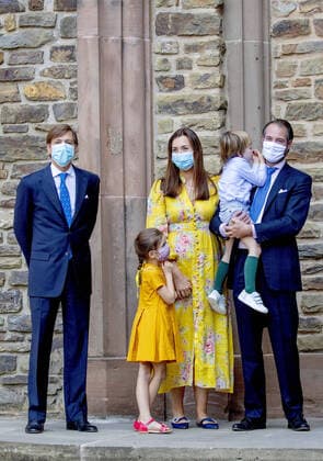 19-09-2020 Luxembourg Prince Félix and Princess Claire and Prince Liam and Princess Amalia arrive for the baptism of Prince Charles of Luxembourg at the Church of the Abbey of Saint Maurice de Clervaux (Grand Duchy of Luxembourg) in Luxembourg.  Copyright: xPPEx
