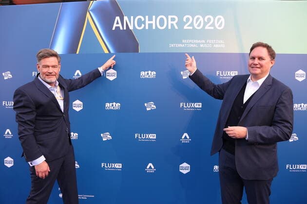 Hamburg Alexander Schulz Founder of the Reeperbahn Festival and Senator of Culture Carsten Brosda at the presentation of the Anchor Award 2020 in the St Pauli Theater Hamburg Reeperbahn Festival International Music Award 19 9 2020