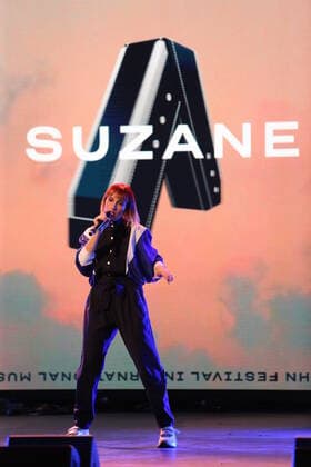 Hamburg Suzane pop singer from France at the Anchor Award 2020 ceremony in the St Pauli Theater Hamburg Reeperbahn Festival International Music Award 19 9 2020