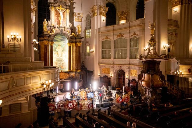 Hamburg, 19 September 2020 The stars Frank Spilker at a concert in the main church St Michaelis as part of the Reeperbahn Festival 2020