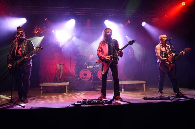 J B O live with their show Die Harten in Garten at the Backstage Kultursommer in the city at the Backstage Werk Munich, 19 09 2020 Foto:xS.xAdamx xFuturexImage