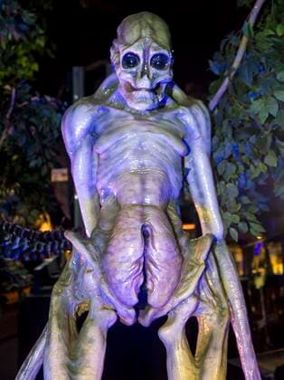 September 22, 2020 - Hollywood, California, USA - Premiering at the Montalban on September 24 will be Icons of Darkness, an exhibit of Sci-Fi, Horror and Fantasy memorabilia amassed over decades of collecting by Richard Rich Correll. Consisting of more than 3,000 items and valued at over $13 million, Correll s holdings, 65% of which are in the exhibition, include screen-used artifacts, life-like replicas and props from films spanning nearly 100 years of Hollywood history. Hundreds of films are represented, including Frankenstein, The Exorcist, Star Wars, Iron Man, Jurassic Park, Spiderman, The Joker, and Harry Potter. The exhibit opens to the public in two days with appropriate social distancing guidelines in effect. Hollywood U. - ZUMAce6_ 20200922_zaf_ce6_025 Copyright: xBrianxCahnx
