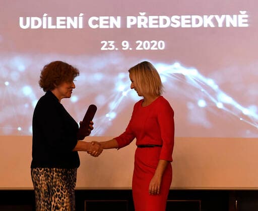 Five Czech scientists have received the Czech Science Foundation (GACR) award for outstanding results achieved within projects funded by GACR and focused on basic research, awarded by Foundation chairwoman Alice Valkarova (left) in Prague, Czech Republic, today, on Wednesday, September 23, 2020. On the photo receives the award from chairwoman geneticist Terezie Mandakova. (CTKxPhoto MichalxKrumphanzl) CTKPhotoP202009230752001 kru 6
