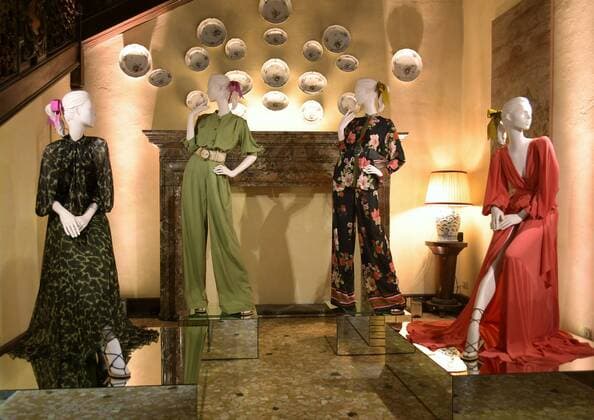 Entertainment Bilder des Tages Italy, Milan Luisa Spagnoli Spring Summer 2021 collection preview In the photo: clothes from the collection on display  Copyright: xNickxZonnax xIPAx xNickxZonnax
