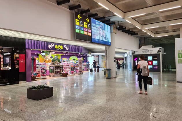 Palma theme photo Corona, holiday, Mallorca, 22 09 2020 Yawning emptiness also at the airport Son Sant Joan in Palma de Mallorca, theme photo Corona, holiday, Mallorca Jogi Eibner press photo Copyright: xAugstx xEibner-Pressefotox EP_jat
